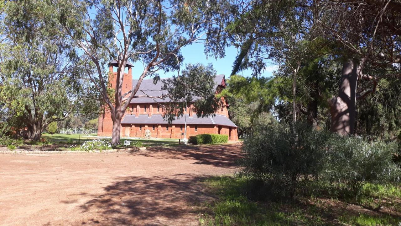 Fairbridge Village Pinjarra Екстериор снимка
